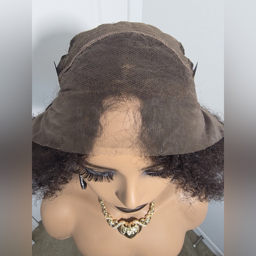 12” Kinky Curly 13x4 Lacefront Human Hair Wig - Picture 10 of 13